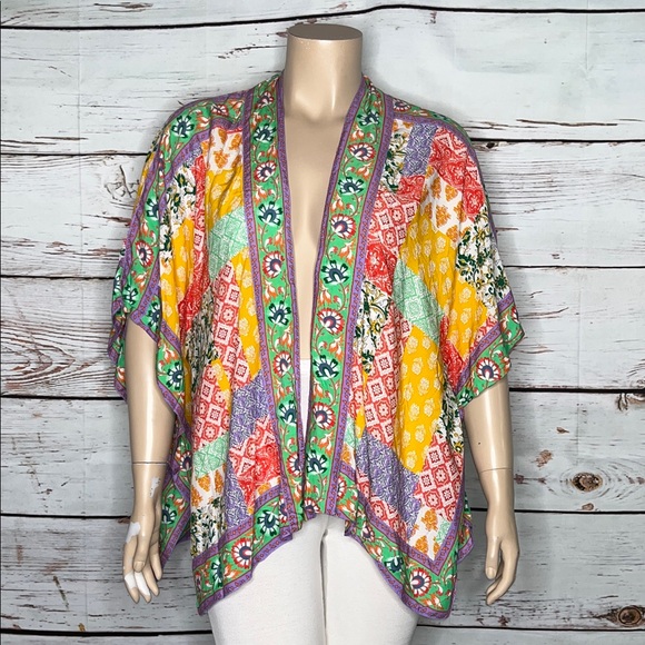 Tolani Sweaters - Tolani Collection Size 1XP Floral Patchwork Print Kimono Cardigan Jacket